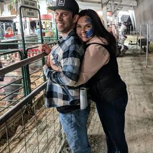 Meet your Posher, Violet